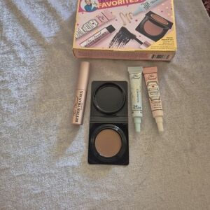 Too Faced Jattod's Favorites Makeup Set